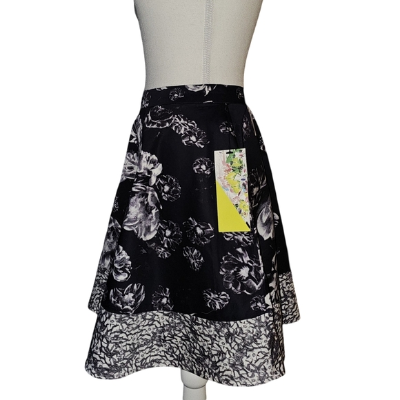 Prabal Gurung for Target Black Floral Skater Skirt NWT Pleated Sz 2 - Picture 5 of 13